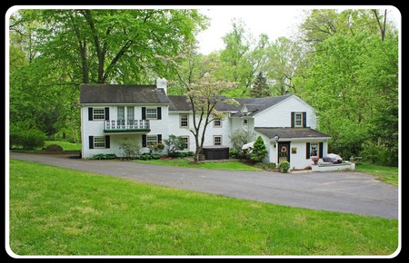 1766 Farmhouse photo