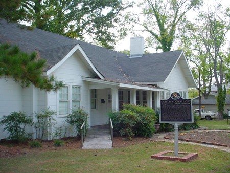 1913 Bungalow photo