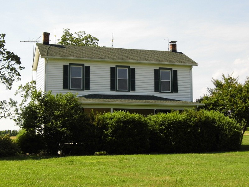 1932 Farmhouse Sold in Prospect, Virginia