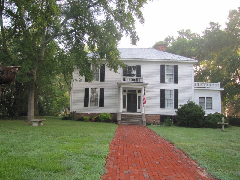 c. 1850 Colonial in Boydton, Virginia