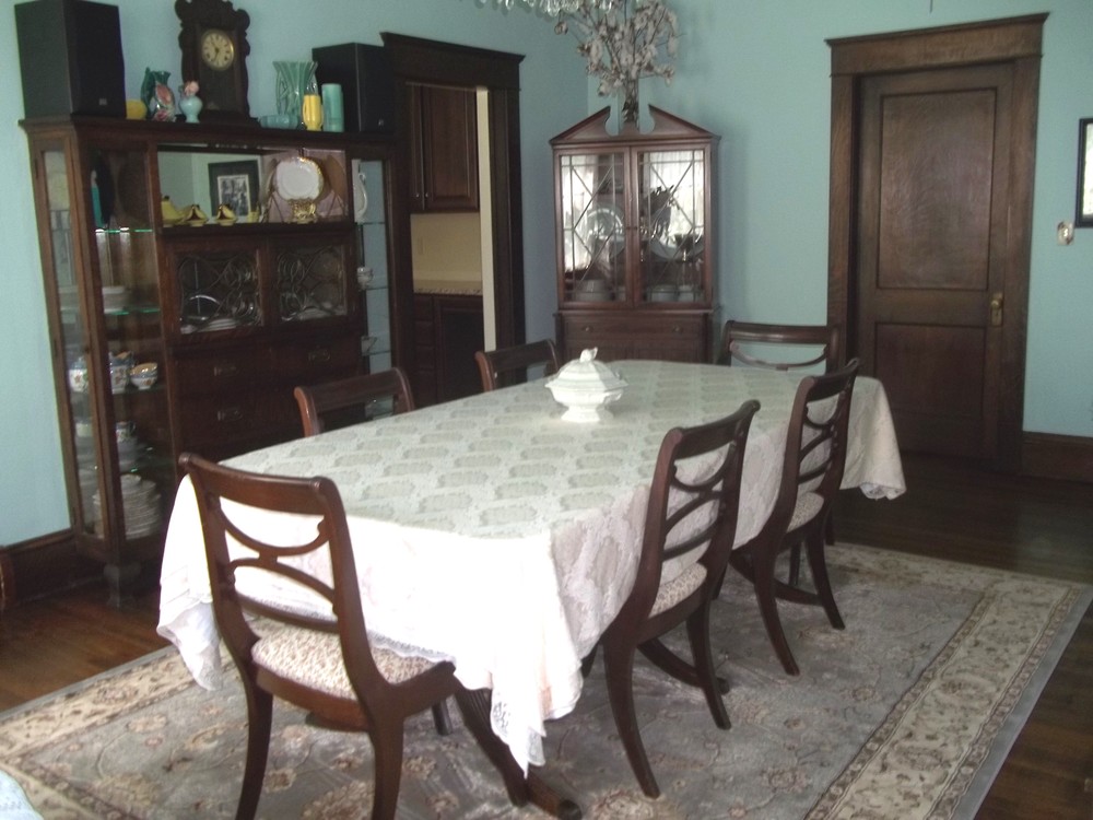 1905 Victorian For Sale in Kansas