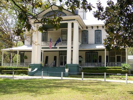 1886 Beautiful 2 story Antebellum photo