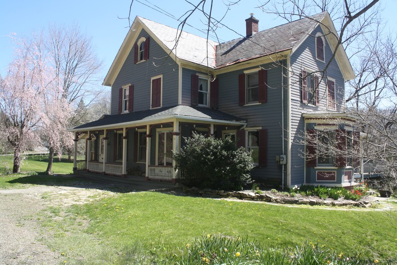 1876 Colonial For Sale in Lafayette, New Jersey