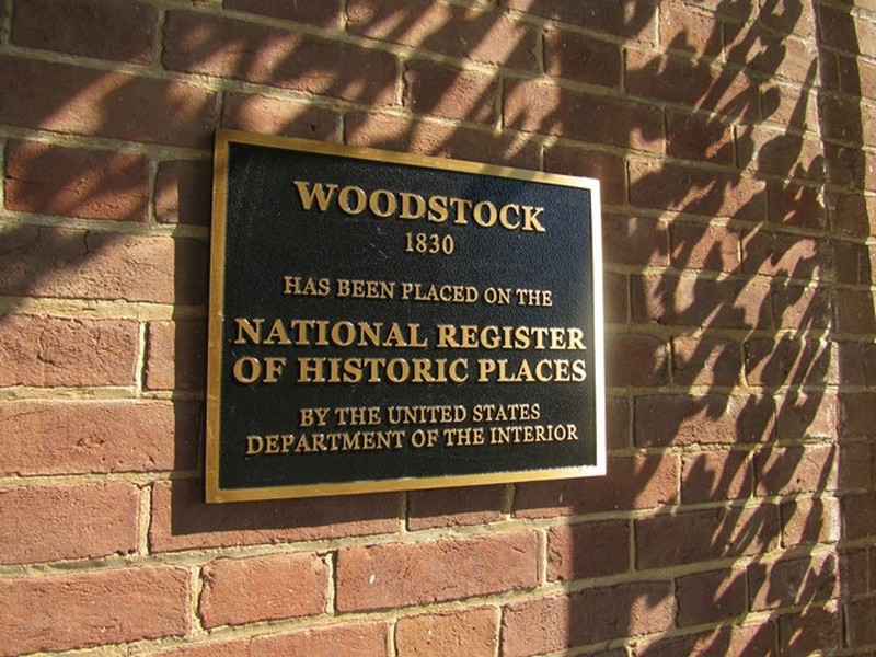 1830 Antebellum For Sale in Trenton, Kentucky