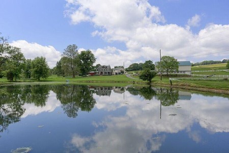 1890 Farmhouse photo