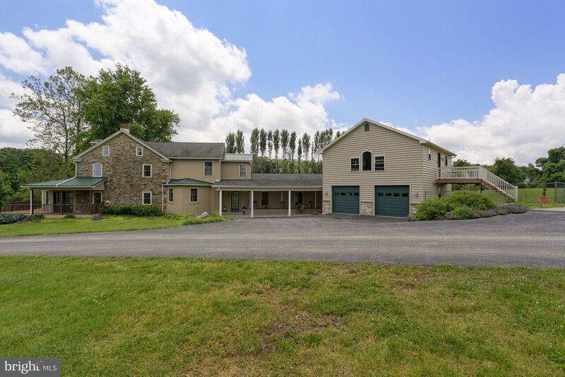 1890 Farmhouse For Sale in Wernersville, Pennsylvania