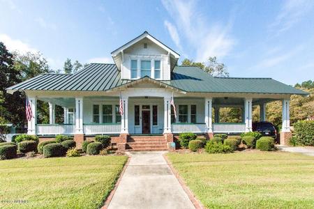 1922 Bungalow photo