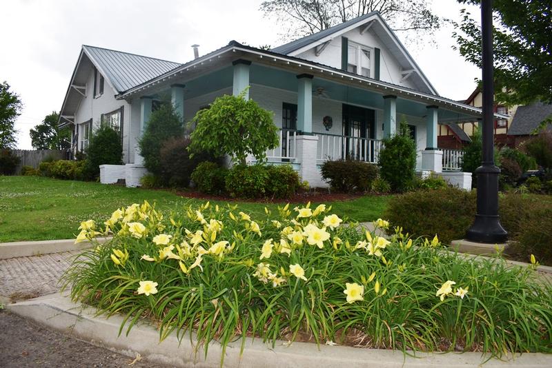 Front Yard View