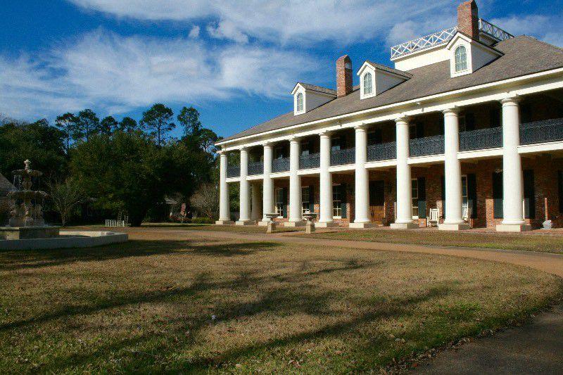 Historic Home For Sale in Alexandria, Louisiana