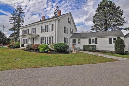 1742 Federal photo