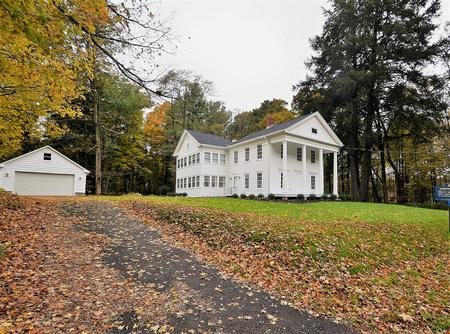 1830 Greek Revival photo