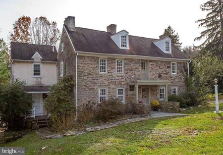 1798 Stone Colonial Farmhouse photo