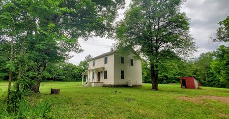 1900 Farmhouse photo