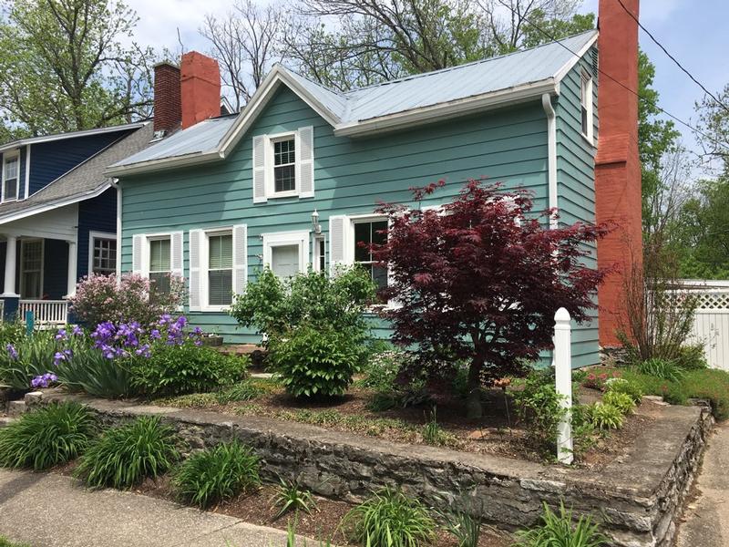 HIstoric Cottage