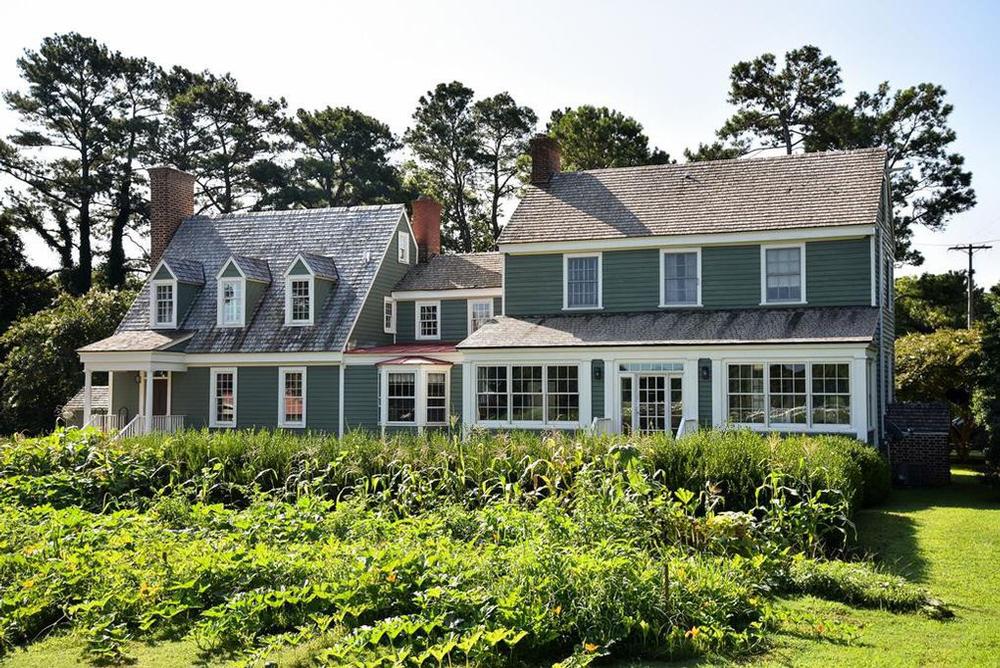 c. 1800 Colonial For Sale in Franktown, Virginia
