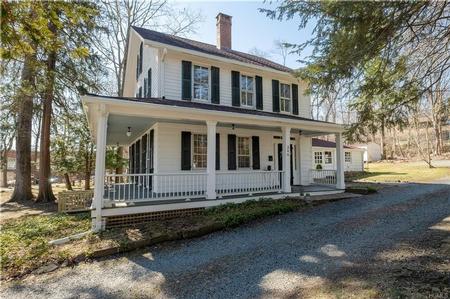 1814 Colonial Farmhouse photo