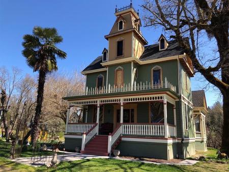 1948 Italianate photo