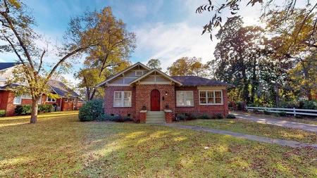 1930 Tudor Revival photo