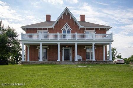 1847 Gothic Revival photo