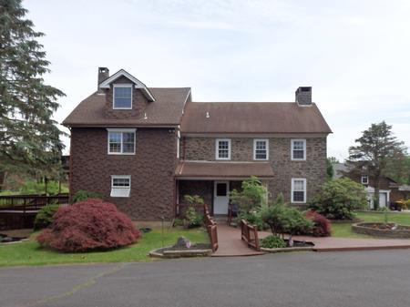 1804 Farmhouse photo