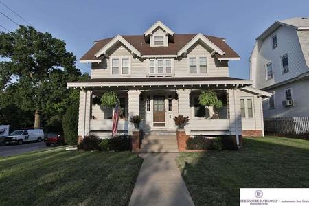 1910 Arts & Crafts (Craftsman) photo