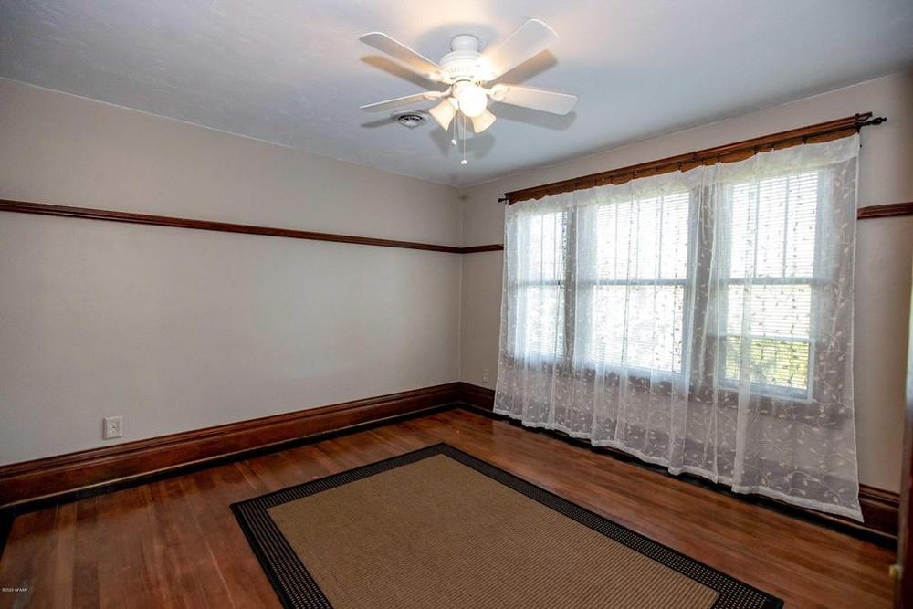 1917 Late Victorian Sold in Gilby, North Dakota