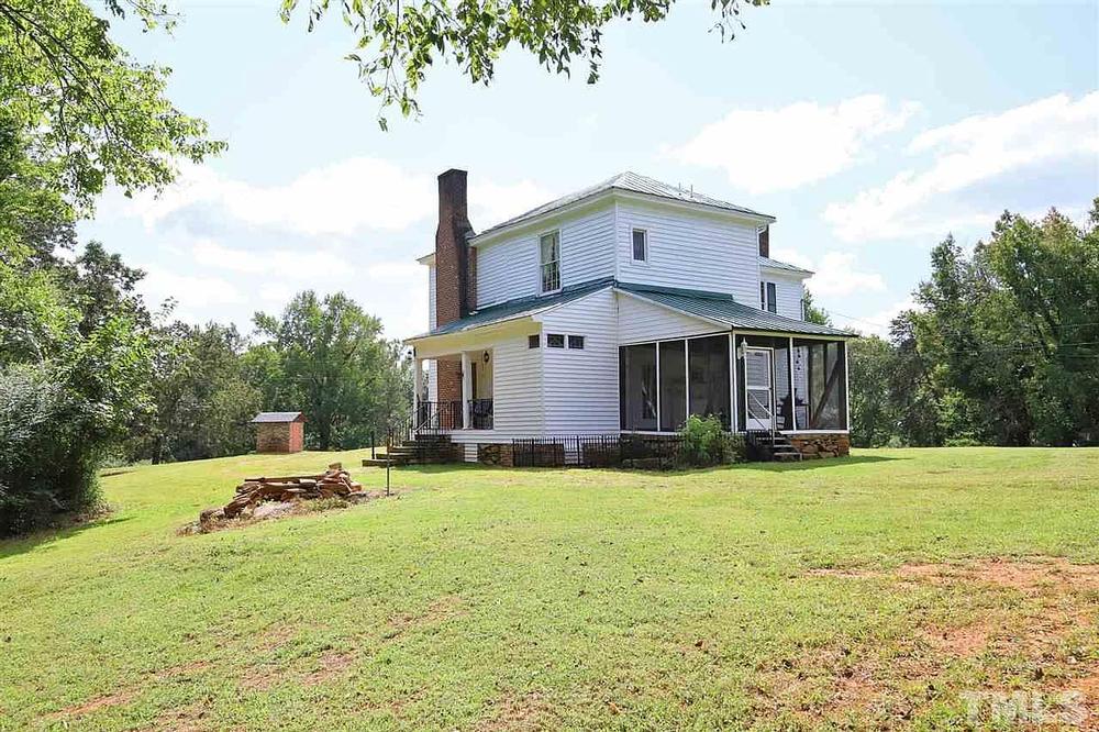 1855 Colonial For Sale in Milton, North Carolina