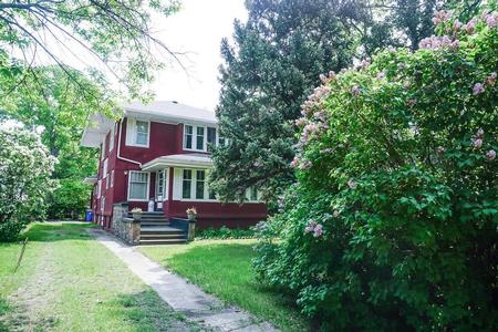 1918 American Foursquare photo