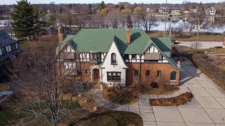 1926 Tudor Revival photo