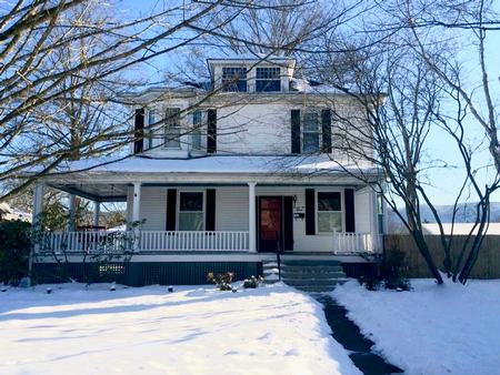 1900 American Foursquare photo
