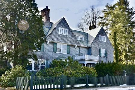 1897 Victorian: Shingle photo