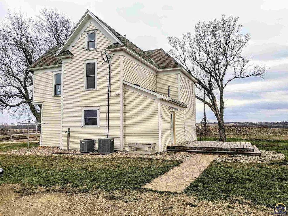 1890 Victorian For Sale in Sabetha, Kansas