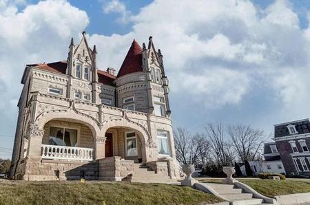 1898 Chateauesque style photo