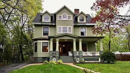 1930 Arts & Crafts (Craftsman) photo