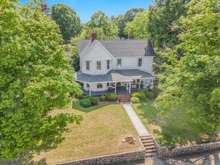 1894 Victorian: Queen Anne photo