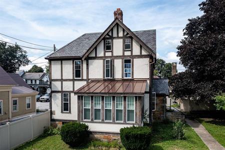 1930 Tudor Revival photo