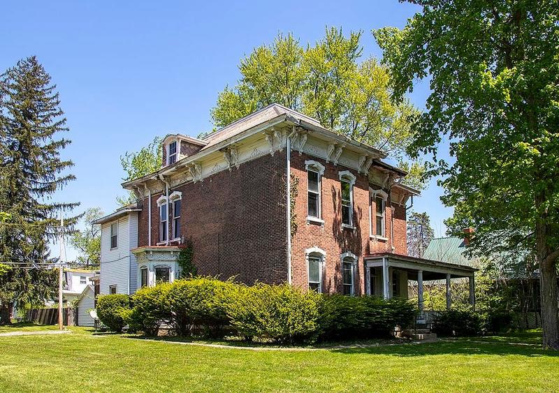 1885 Italianate Victorian For Sale in Wabash, Indiana