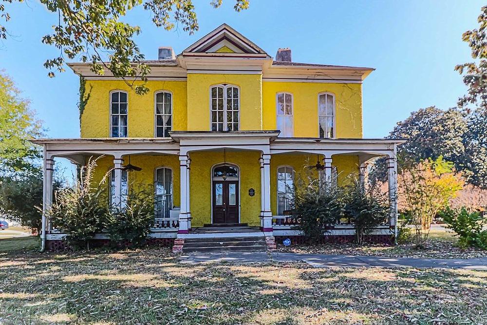 1896 Victorian Off Market in Goldsboro, North Carolina