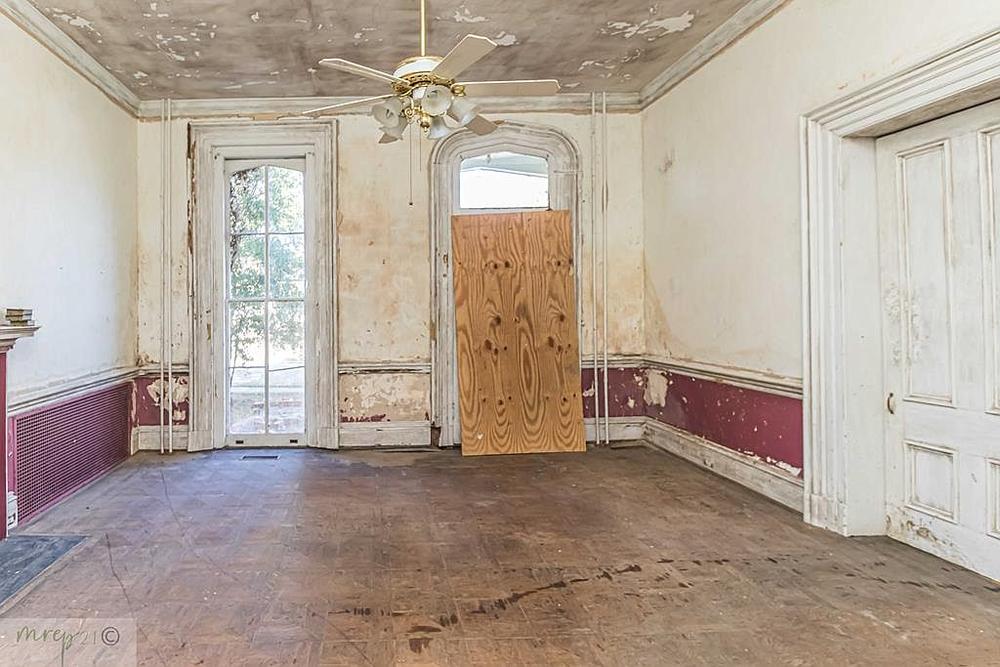 1896 Victorian Off Market in Goldsboro, North Carolina