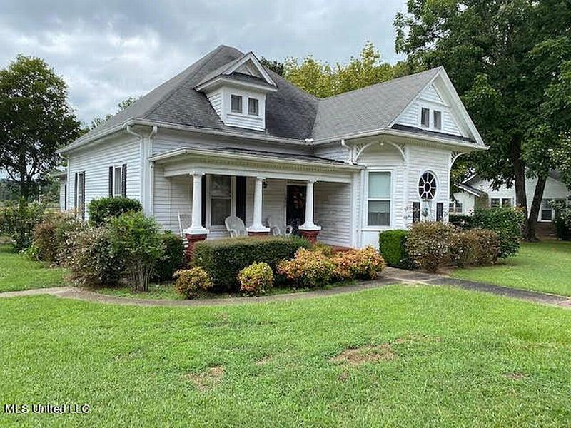1907 Historic Home Under Contract in Potts Camp, Mississippi