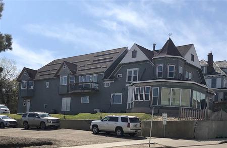 1902 Victorian: Queen Anne photo