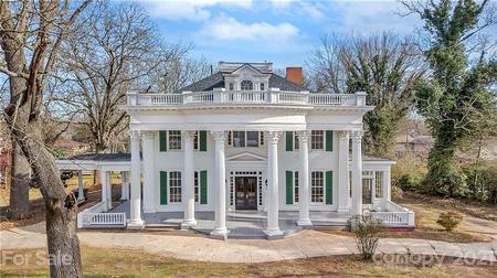 1840 Early Classical Revival photo