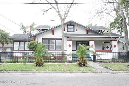 1920 Bungalow photo