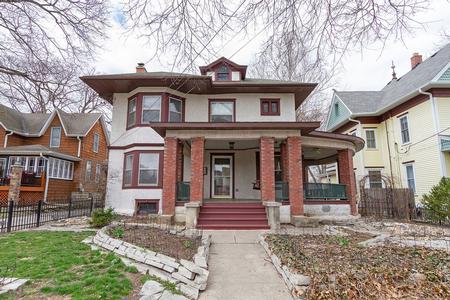 1878 Arts & Crafts (Craftsman) photo