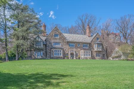 1926 Tudor Revival photo