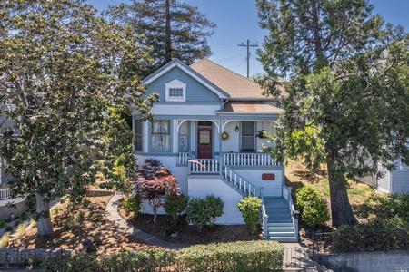 1894 Victorian: Queen Anne photo