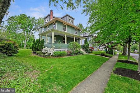 1922 American Foursquare photo