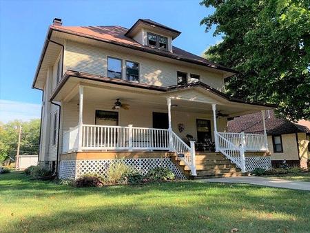 1914 American Foursquare photo