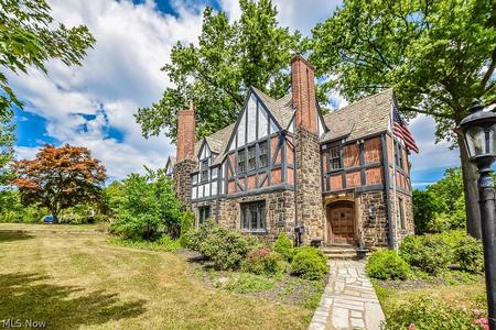 1929 Tudor Revival photo