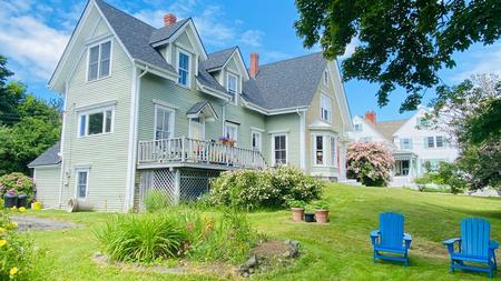 1890 Colonial Revival photo